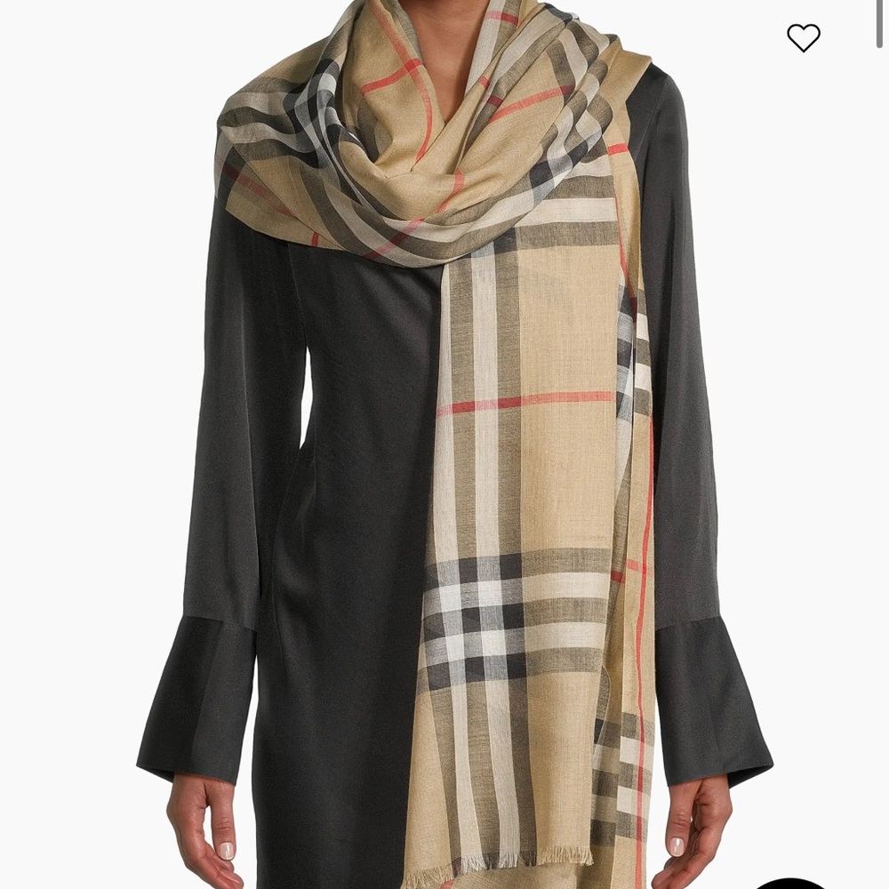 Burberry Classic Check Lightweight Cashmere Scarf in Beige